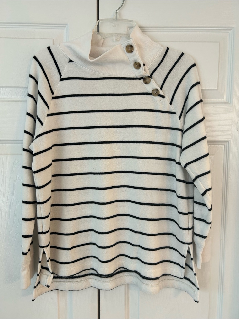 NWOT J.Crew Women’s White Striped Side Slit Cowl Neck Tunic Blouse Shirt Size S